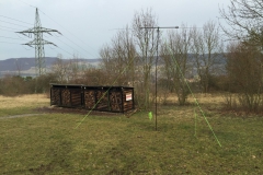 Der Buddipole auf dem 3,3m Schockcord Mast als OffCentreFed Dipol für das 20m Band.